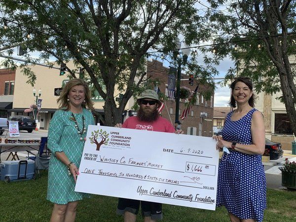 <b>Upper Cumberland Community Foundation donates to Whitley County Farmers Market</b>